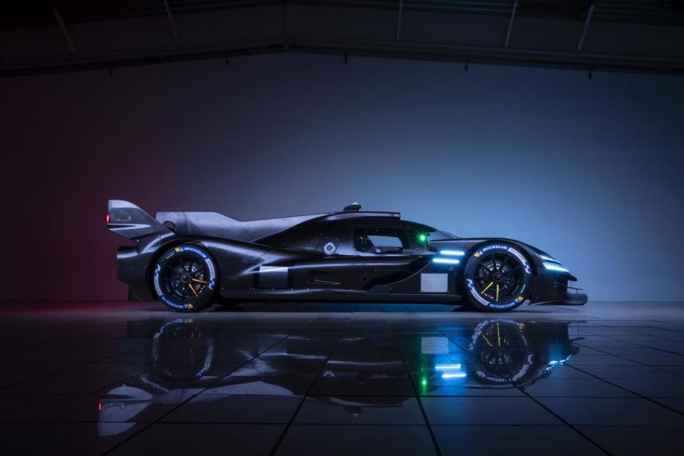 bt, 的持续训练, 的捷尼赛思