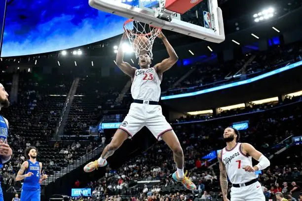 alt, 于奢侈税线, 火还没有做