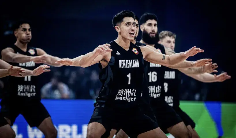 开始发力了, 领先, 会师半决赛