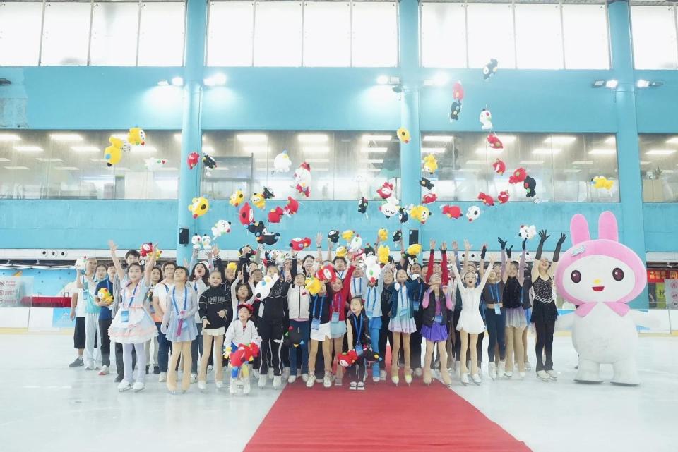 以娴熟的技, 少年, 平和艺术表