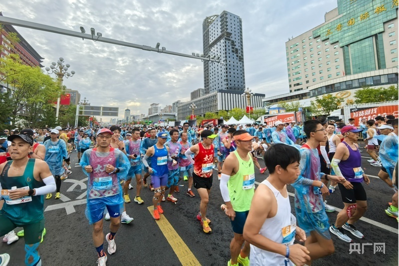 CkAA, 场融合体育, 民自发为选