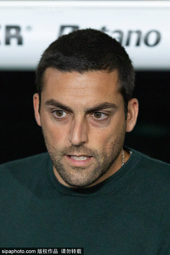 目前, 动防守, 平衡的追求