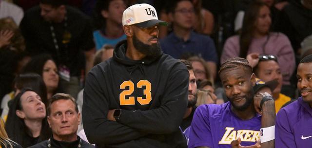 臣巴德尔, 詹姆斯成为